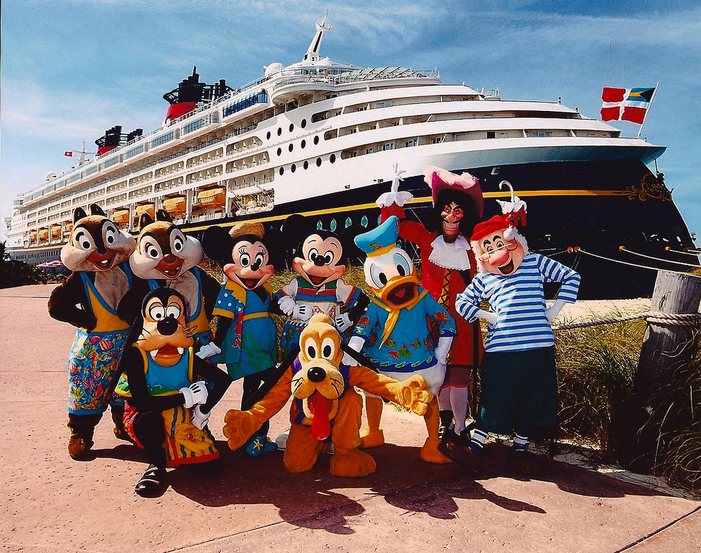 Bluey Disney Cruise Line - Family of Disney characters